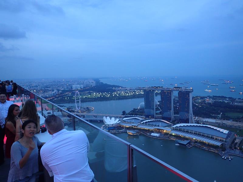 1-Altitude Rooftop Bar Singapore