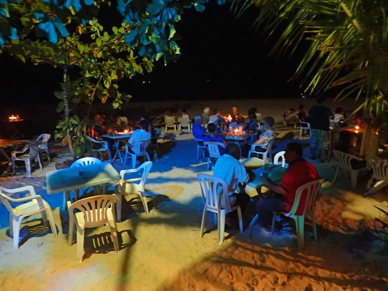 Raffii's Beach Bar Pantai Cenang Langkawi