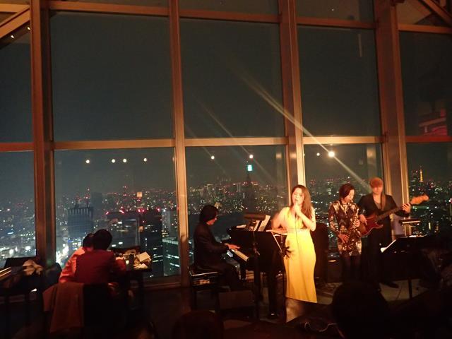 Live jazz music at New York Grill Bar Tokyo