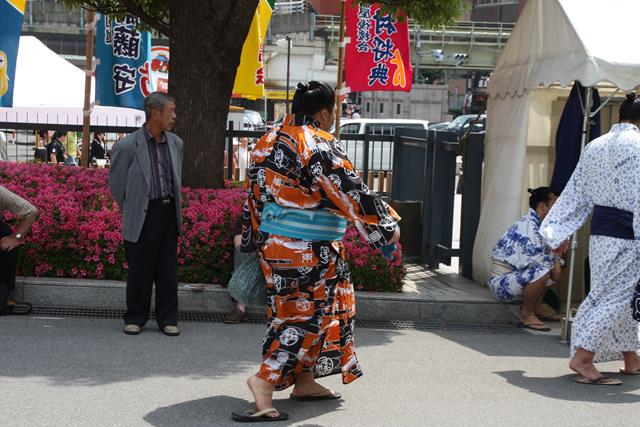 Sumo Wrestler arriving at the Tokyo Sumo Stadium