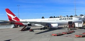 Qantas Business Class Melbourne to Sydney A330-200