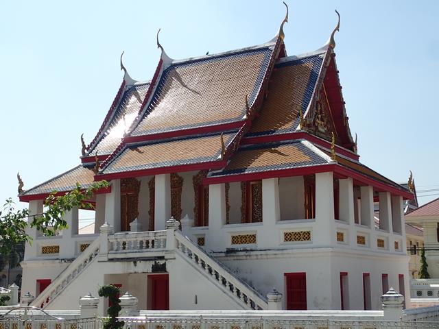 Wat Kalayanamitra Temple