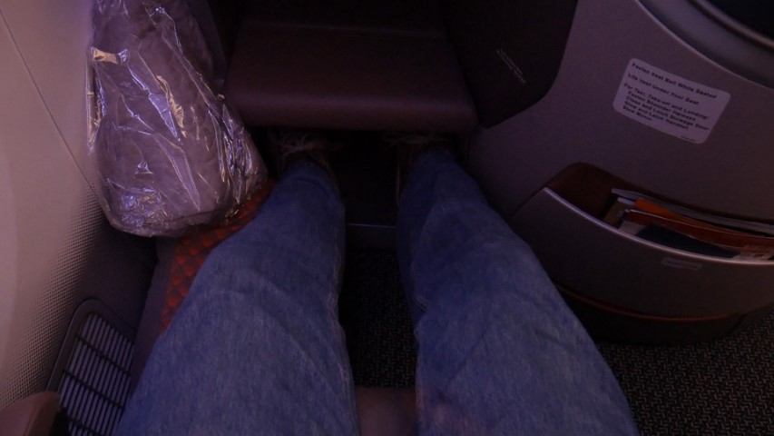 Good leg room on Singapore Airlines B787-10 Business Class