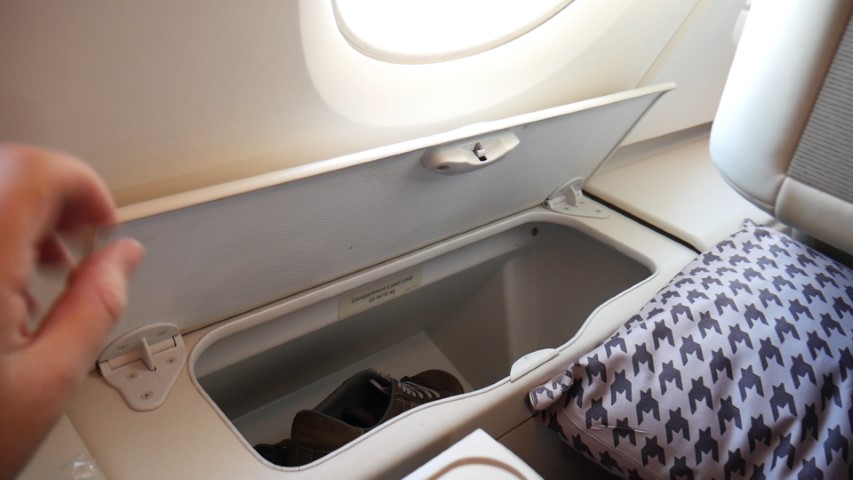 Storage bin on Singapore Airlines A380 Business Class