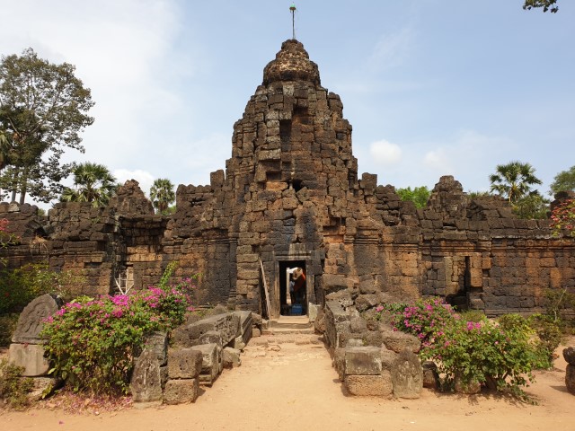 Ta Prohm Temple Tonle Bati