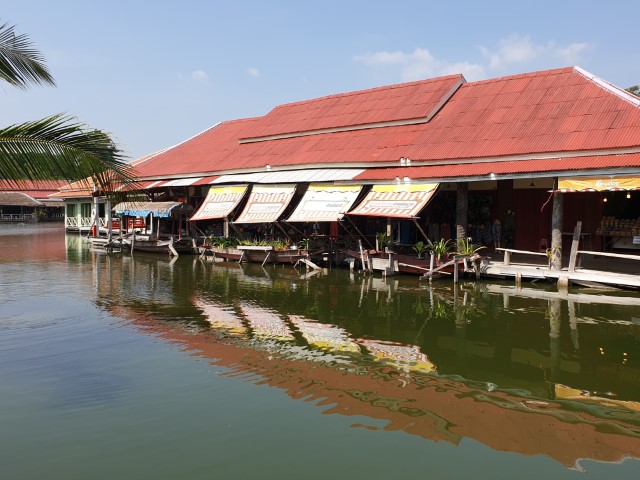 Floating markets close to Hua Hin