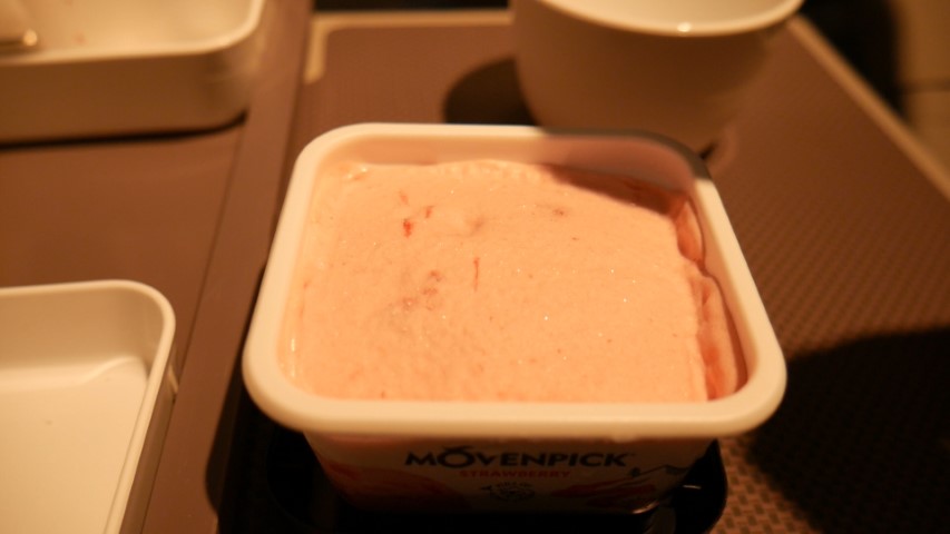 Icecream for dessert Premium Economy Cathay Pacific
