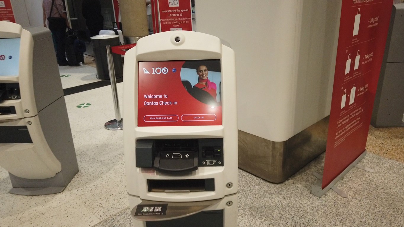 Qantas Automated Check-in Kiosk