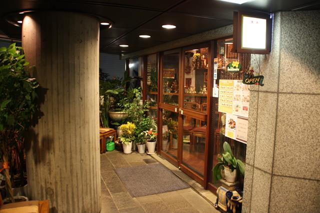 Front entrance to Jasmine Thai Restaurant Roppongi Tokyo