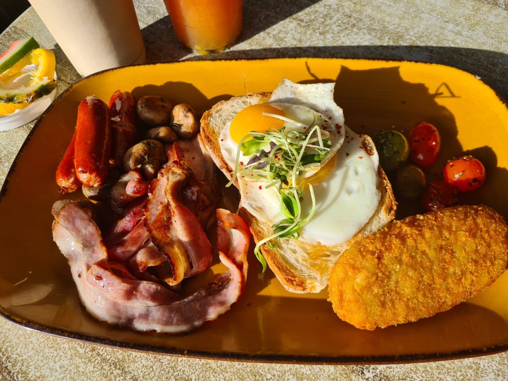 Big Brekky Breakfast at Muddy's Cafe Cairns