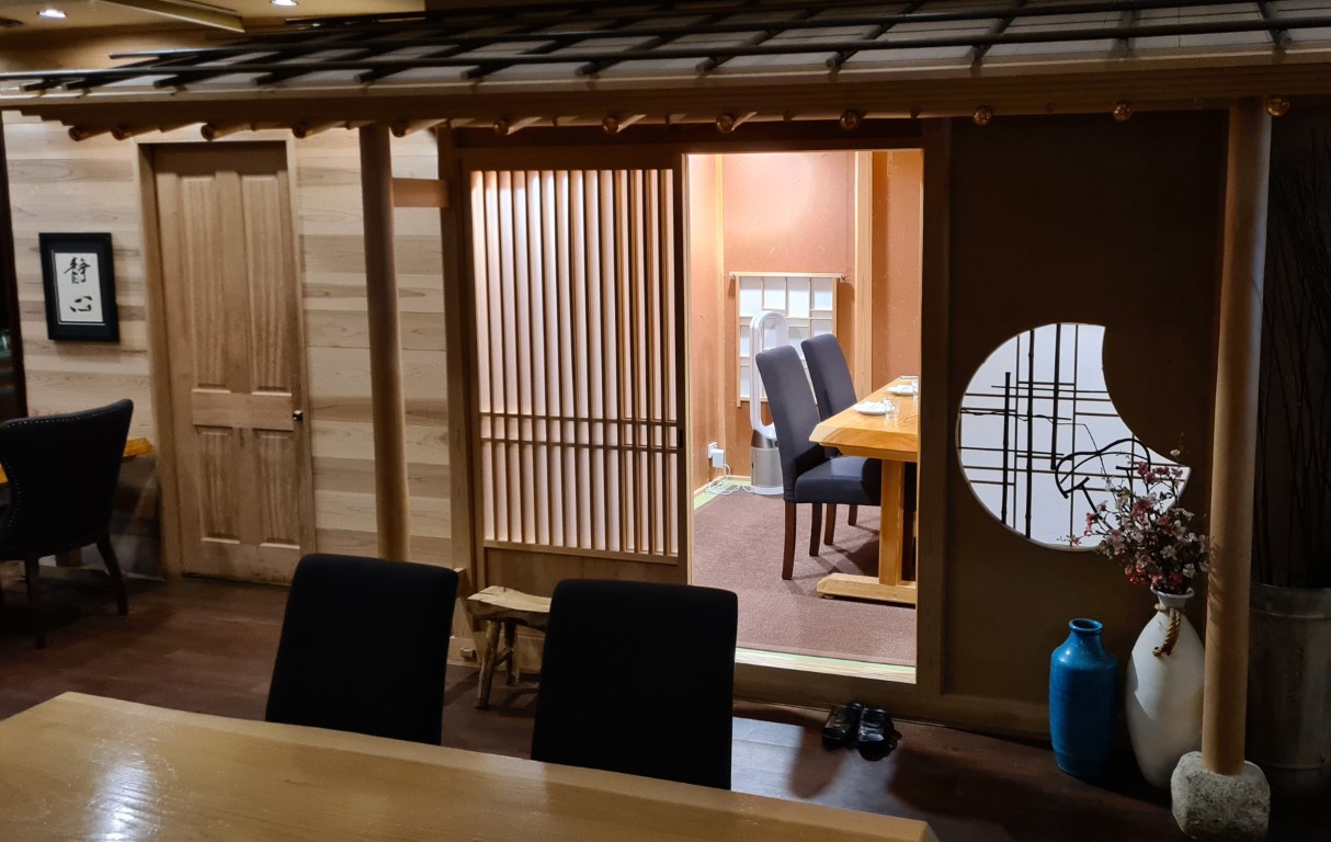 Inside Gold Class Daruma Japanese Restaurant Sydney CBD