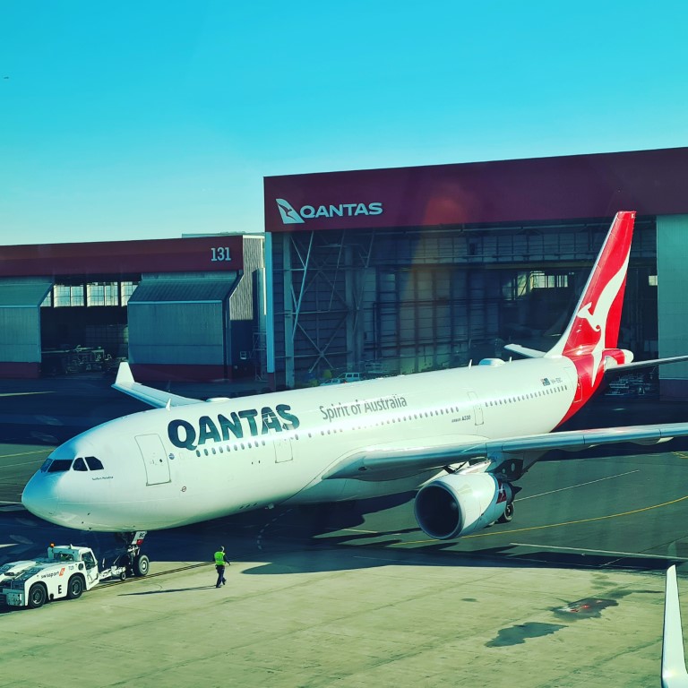 Flight Review Qantas QF922 Sydney to Cairns Business Class A330-200