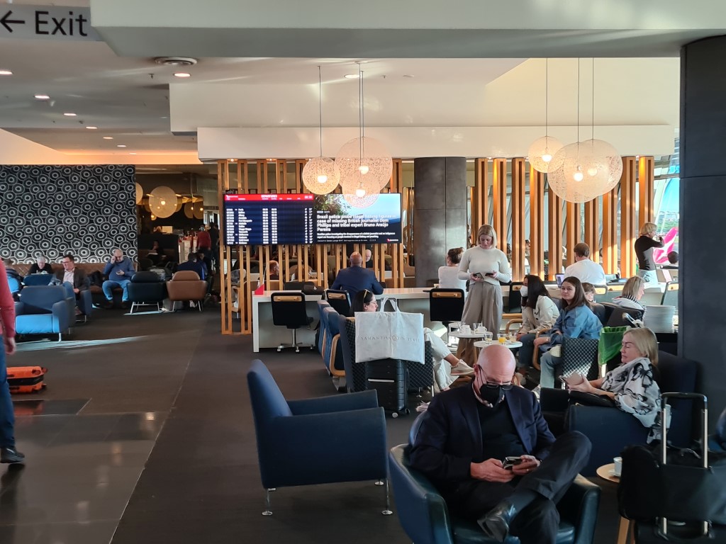Qantas Business Lounge at Sydney Domestic Airport