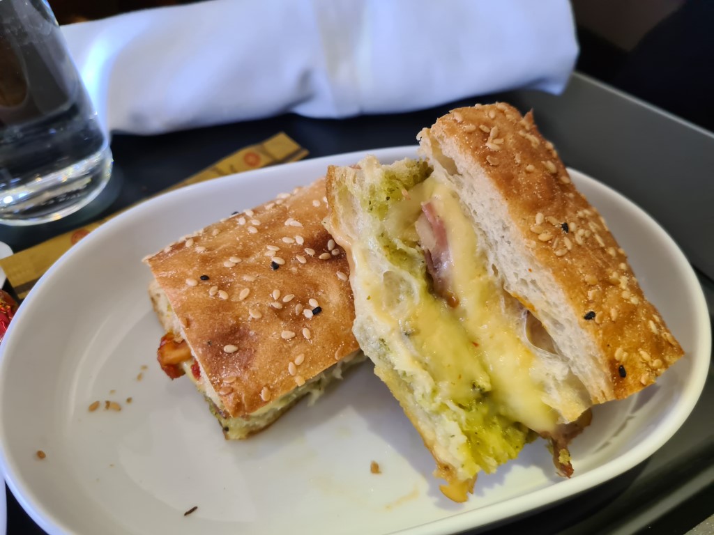 Sandwich Food in Qantas Business Class Sydney to Cairns