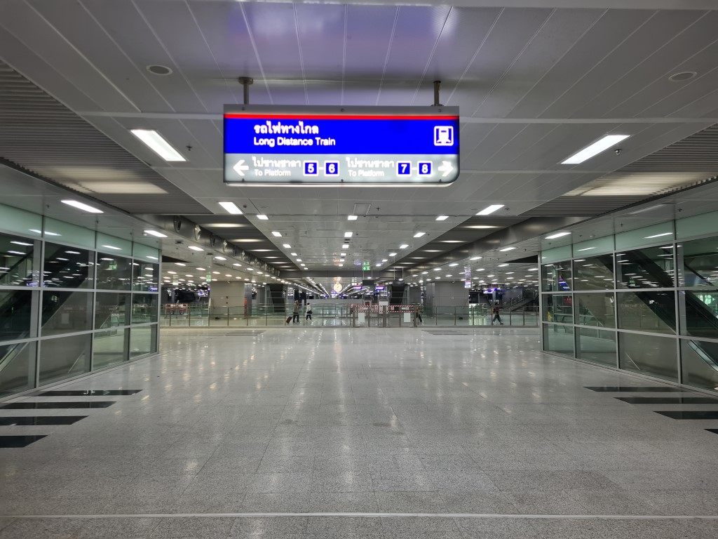 Departure hallway at Bang Sue Grand Station Bangkok