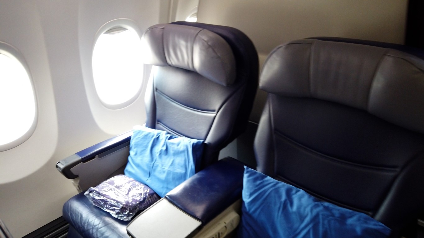 Business Class Seat on Malaysia Airlines B737-800 rego 9M-MLT