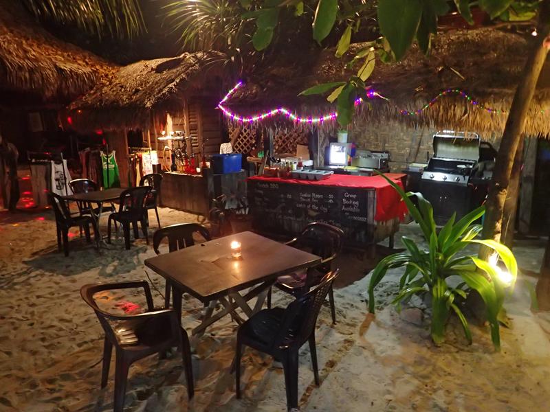 Little Lylia's Chillout Cafe and Bar Pantai Cenang