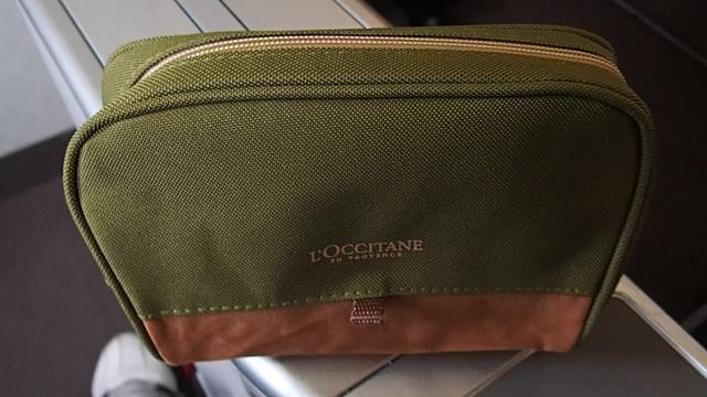 L'occitane Ammenities kit in Garuda Business class
