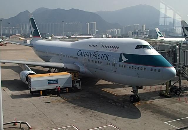 Flight Review Cathay Pacific Business Class Hong Kong to Tokyo Haneda