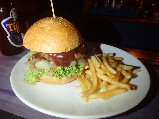 Aussie Burger at Rory's Beach Bar