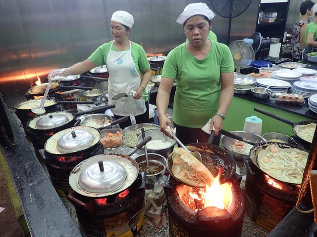 Street Food tours of Ho Chi Minh