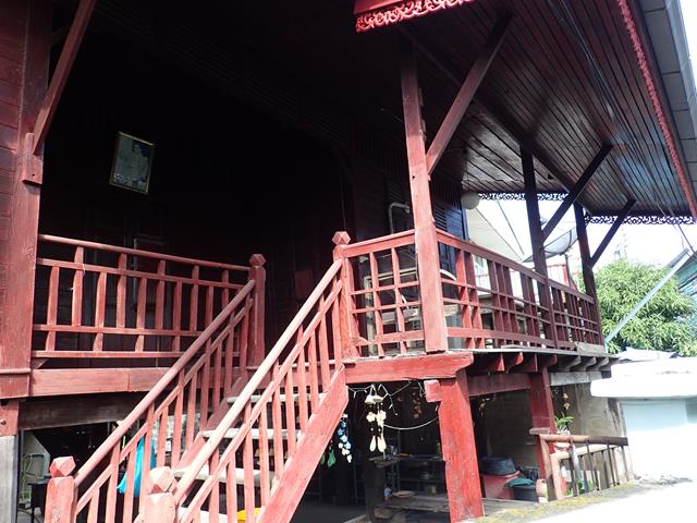 Traditional Thai Wooden House on Koh Kret