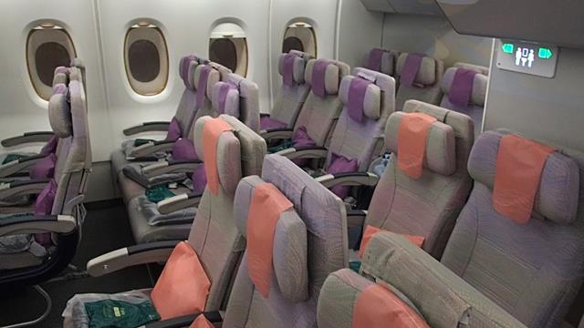 Flight review Emirates Flight EK418 Bangkok to Sydney Economy Class