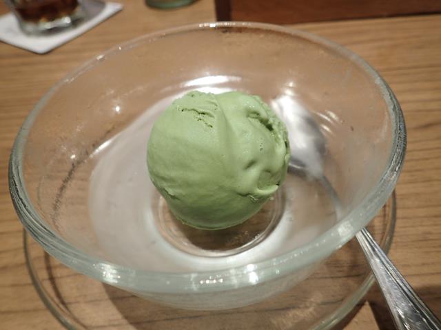 Green tea ice cream at Maisen Restaurant