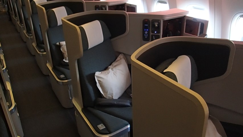 Differences Flying Business Class and Economy Class