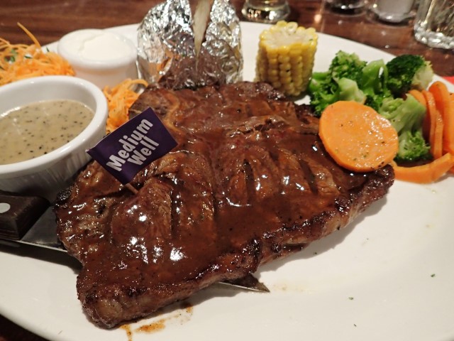 Awesome Steak at Mike’s Kitchen on the Gold Coast