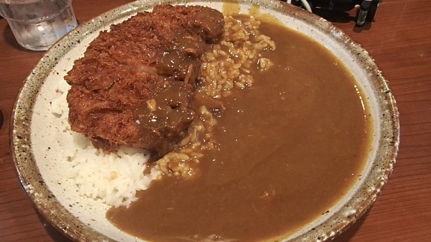 Eating Japanese Katsu Curry in Tokyo