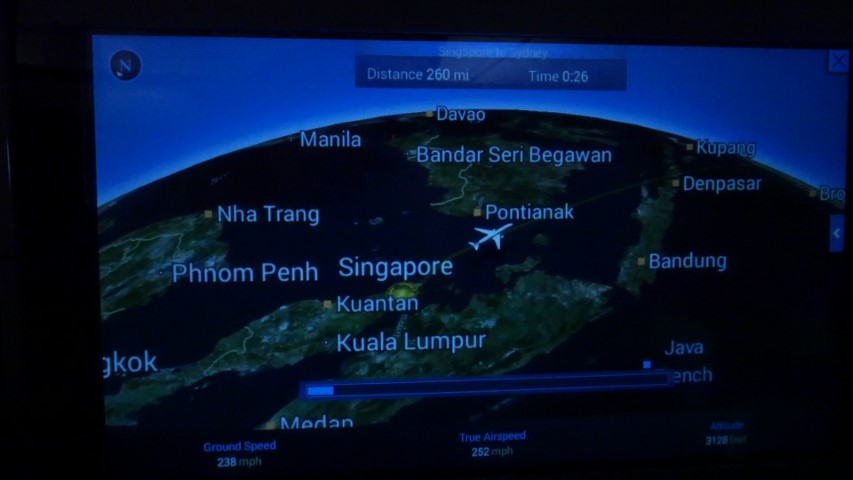 Flight map on Singapore Airlines SQ211