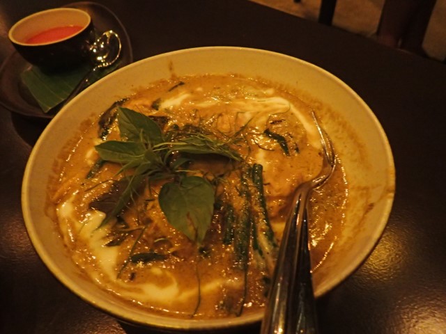 Green curry at Som Chai Restaurant Seminyak