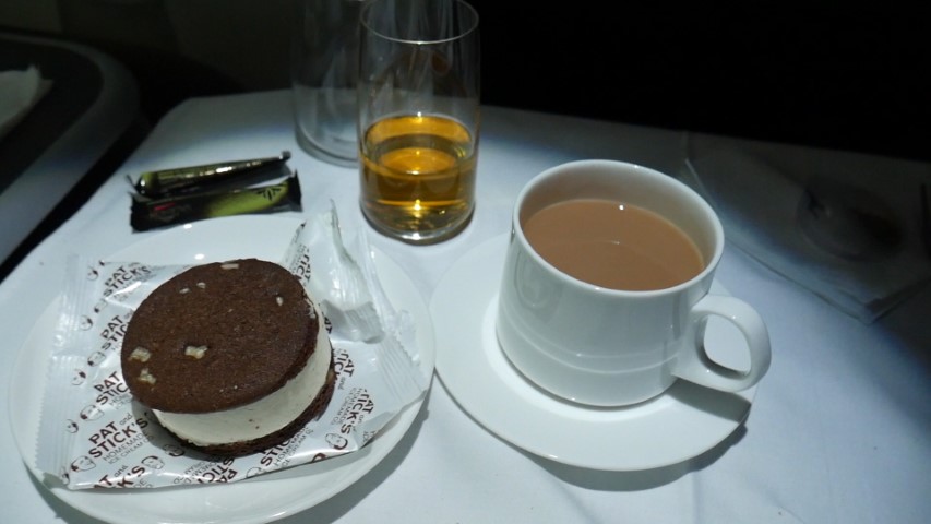 Dessert in Qantas Business Class