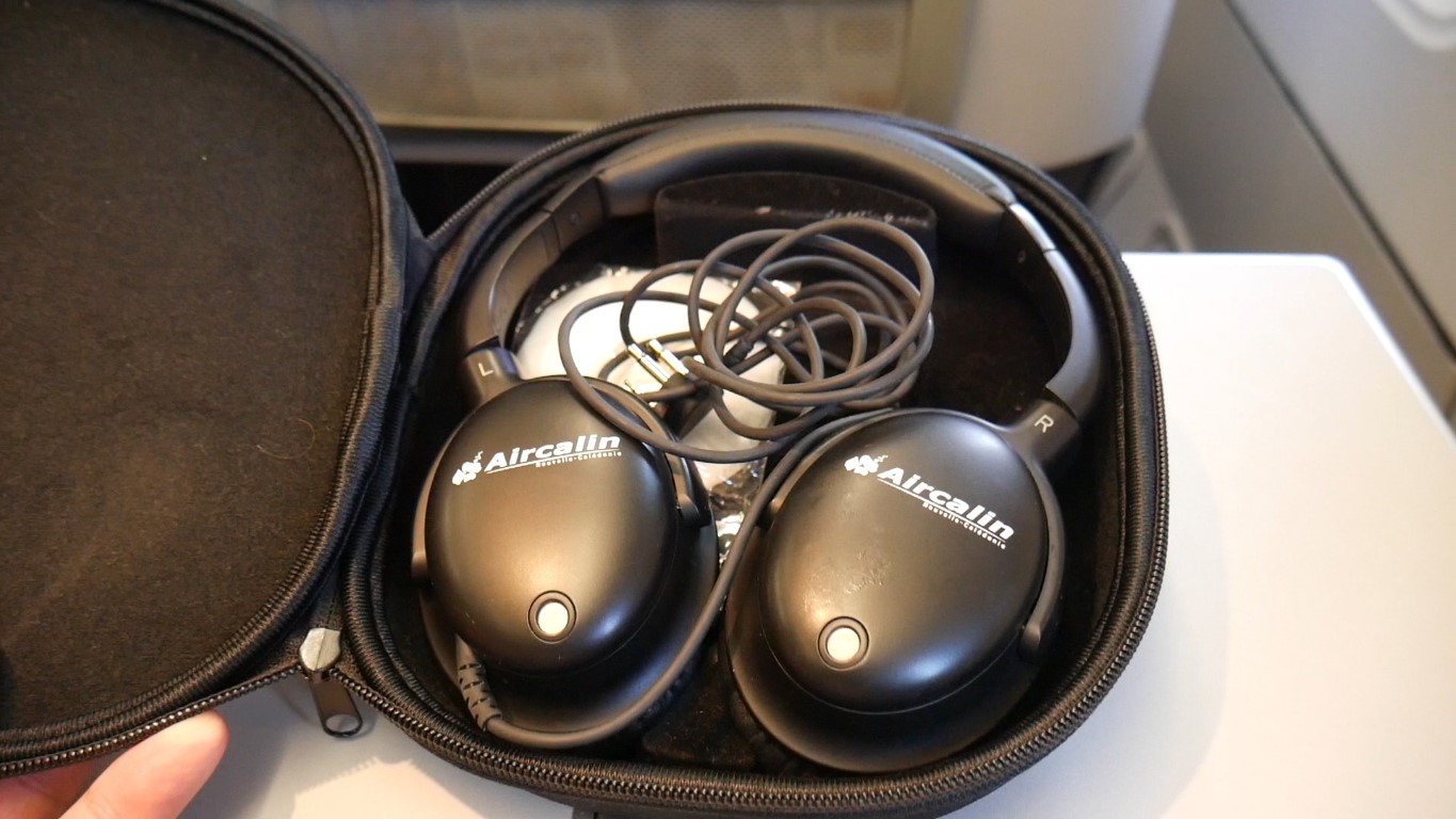 Aircalin Noise Cancel Headset