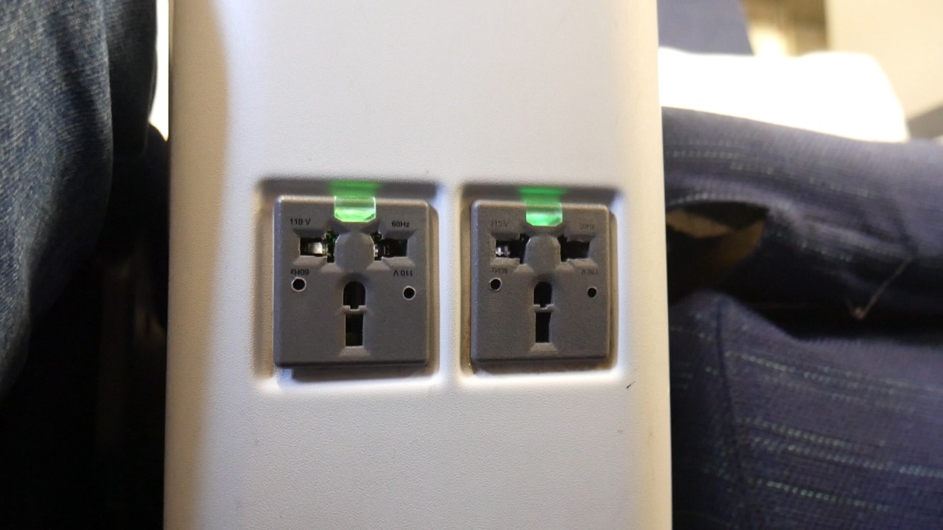 Aircalin Universal Power Adapter