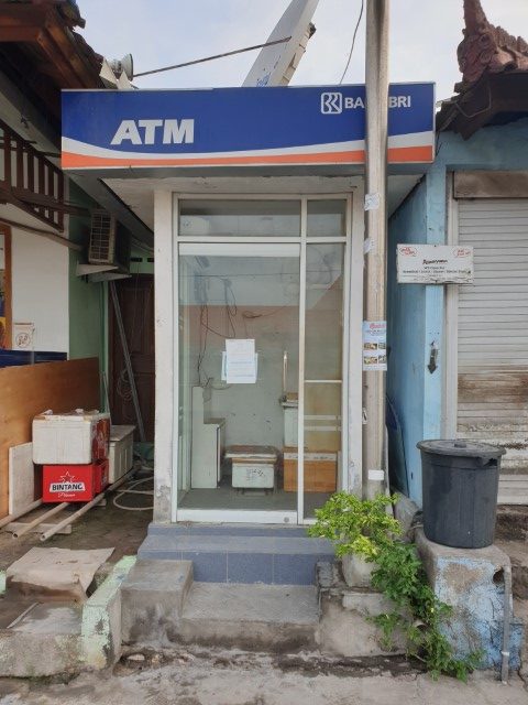 No ATM cash machines on Nusa Lembongan island