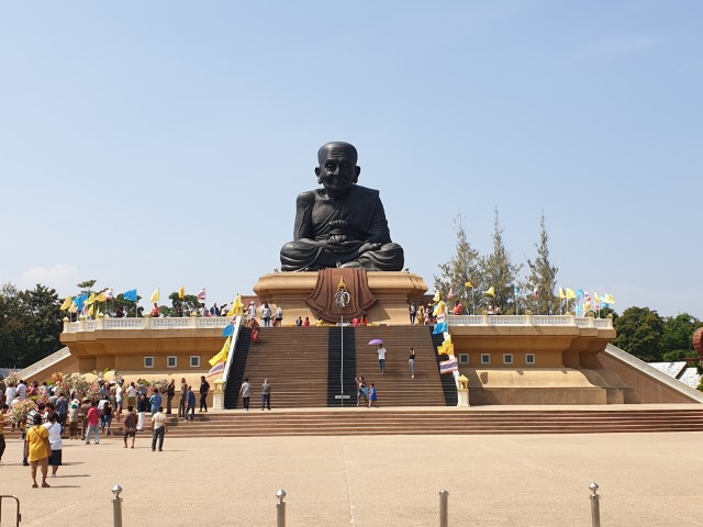 Wat Huay Mongkol Statue close to Hua Hin