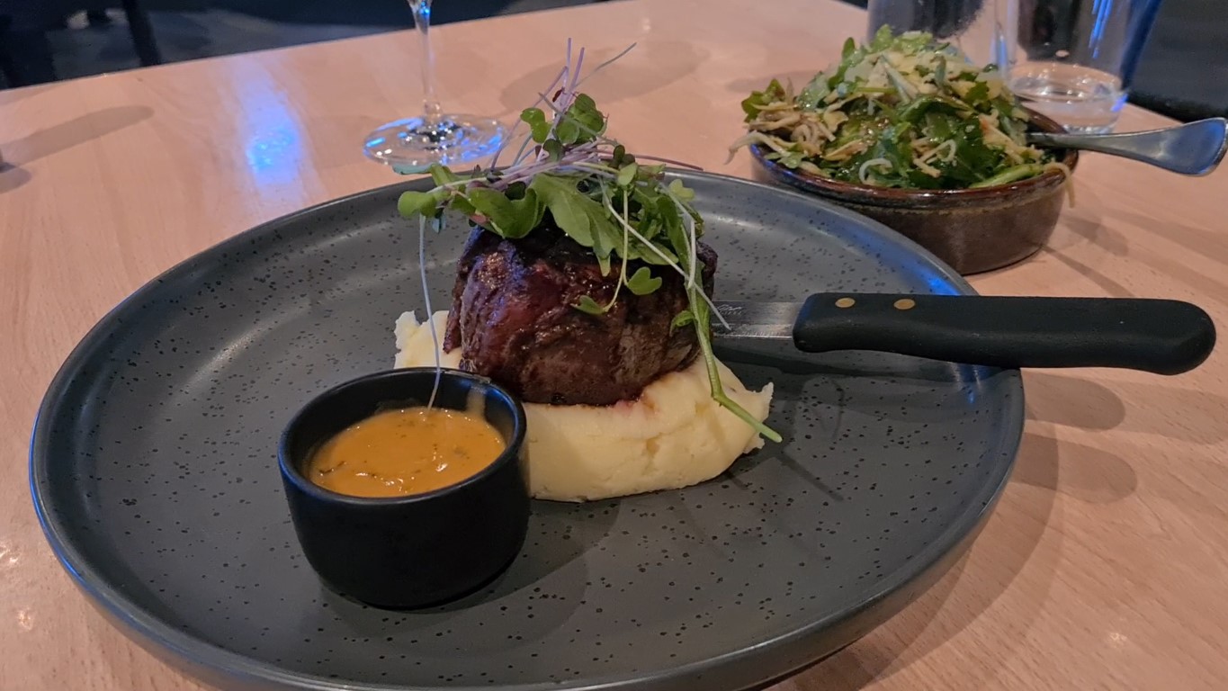 Eye Fillet at Dundee's Waterfront Restaurant