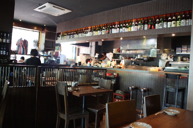 Inside Shunjuu Izakaya Japanese Restaurant Singapore