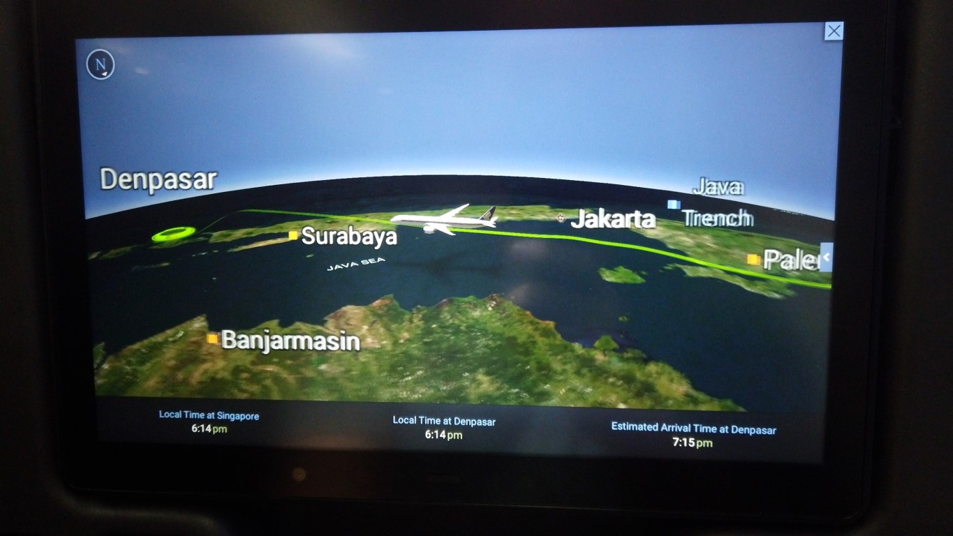 Flight Map System on Singapore Airlines B787-10