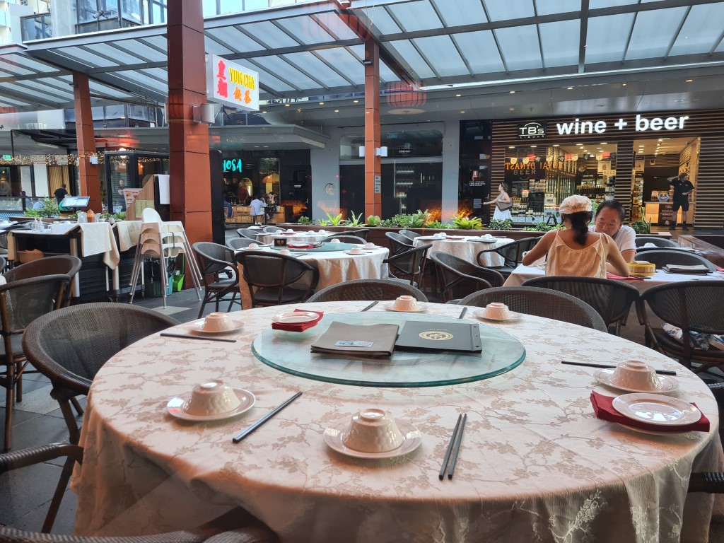 Outdoor dining at Royal Dynasty Chinese Restaurant Surfers Paradise