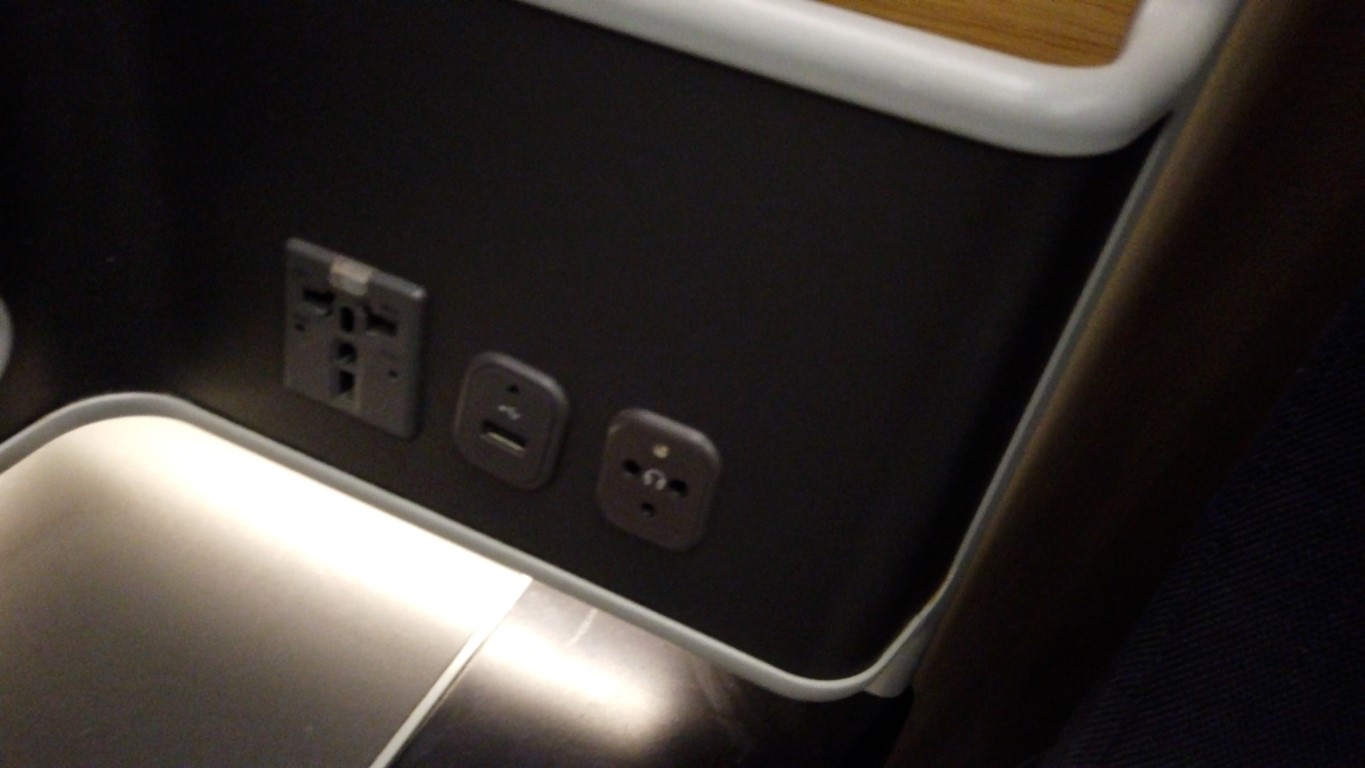 USB port and power plug on Qantas A330-200