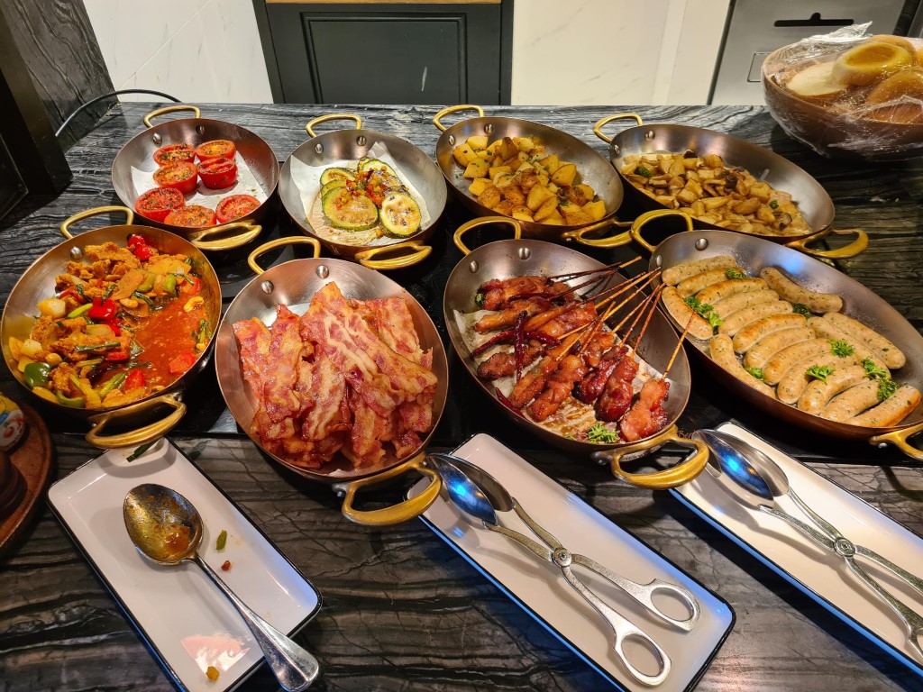 Breakfast served in the Regency Club Lounge at Hyatt Regency Bangkok