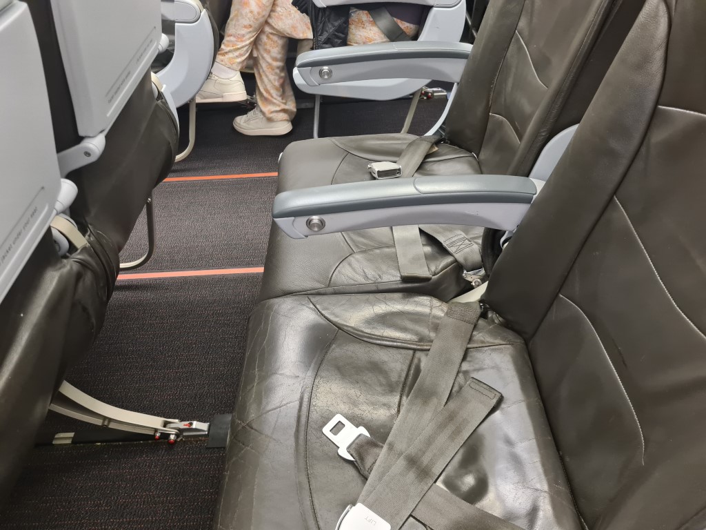 2 Spare seats next to my on Jetstar Flight