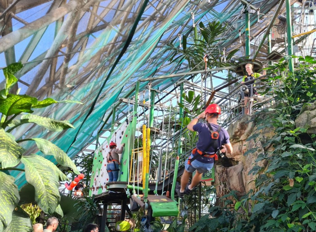 Rope Obstacle Course at Cairns Zoom