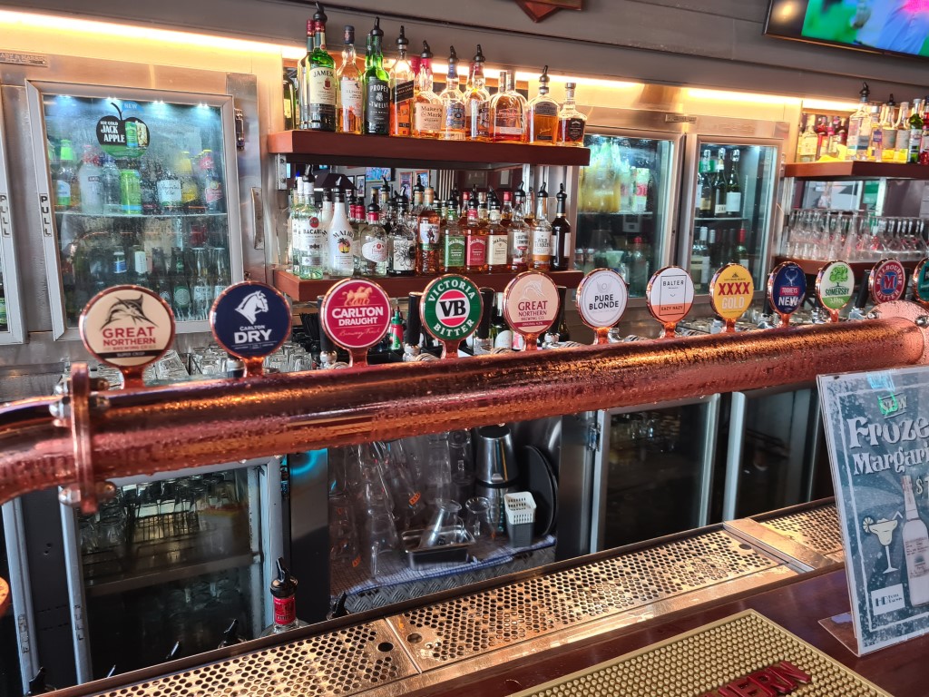 Tap Beers at Hotel Darwin Pub