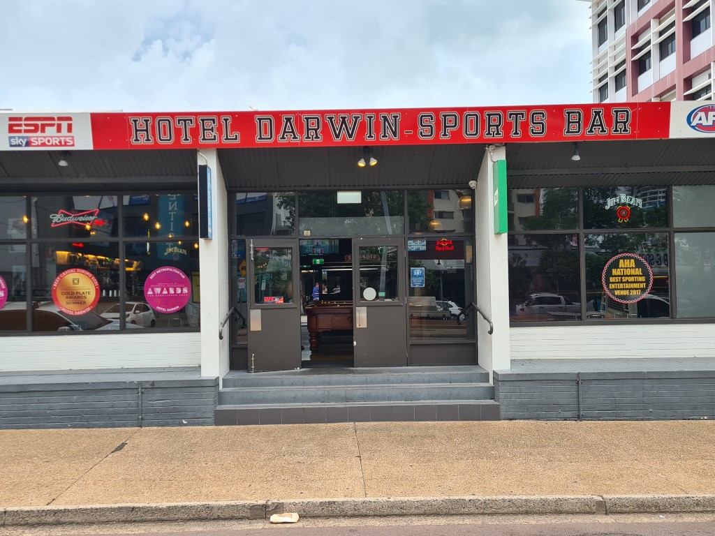 Hotel Darwin Sports Bar - Best Sports Bar in Darwin City centre