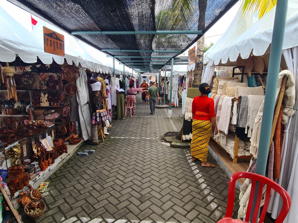 Inside the Flea Market in Seminyak Bali
