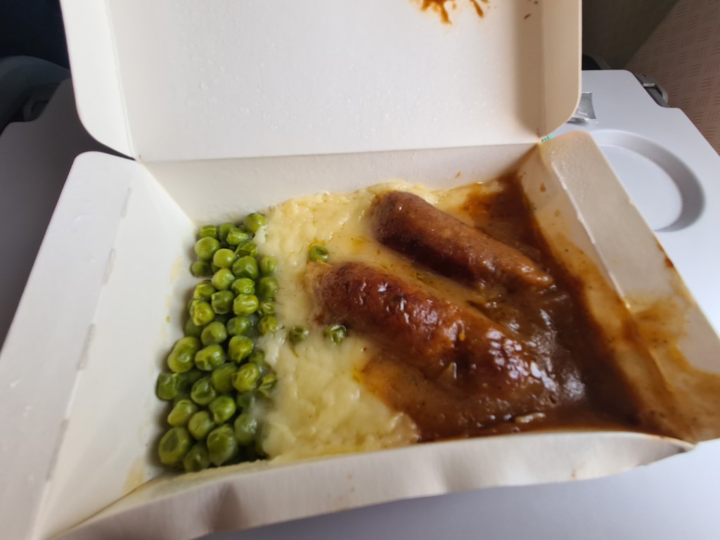 Meal Served on Qantas Flight Darwin to Sydney